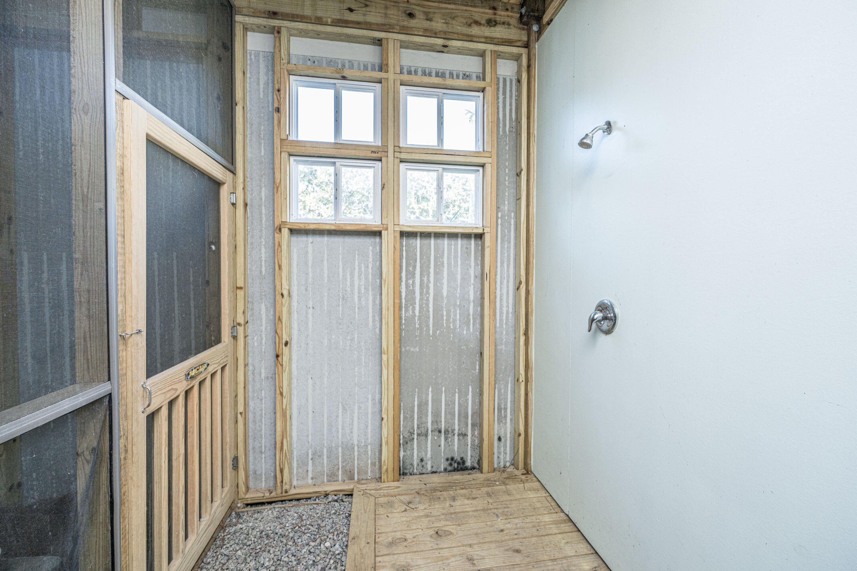 211 West Hudson Avenue Folly Beach, SC 29439 - Photo 39 of 63 211WHudsonAve050