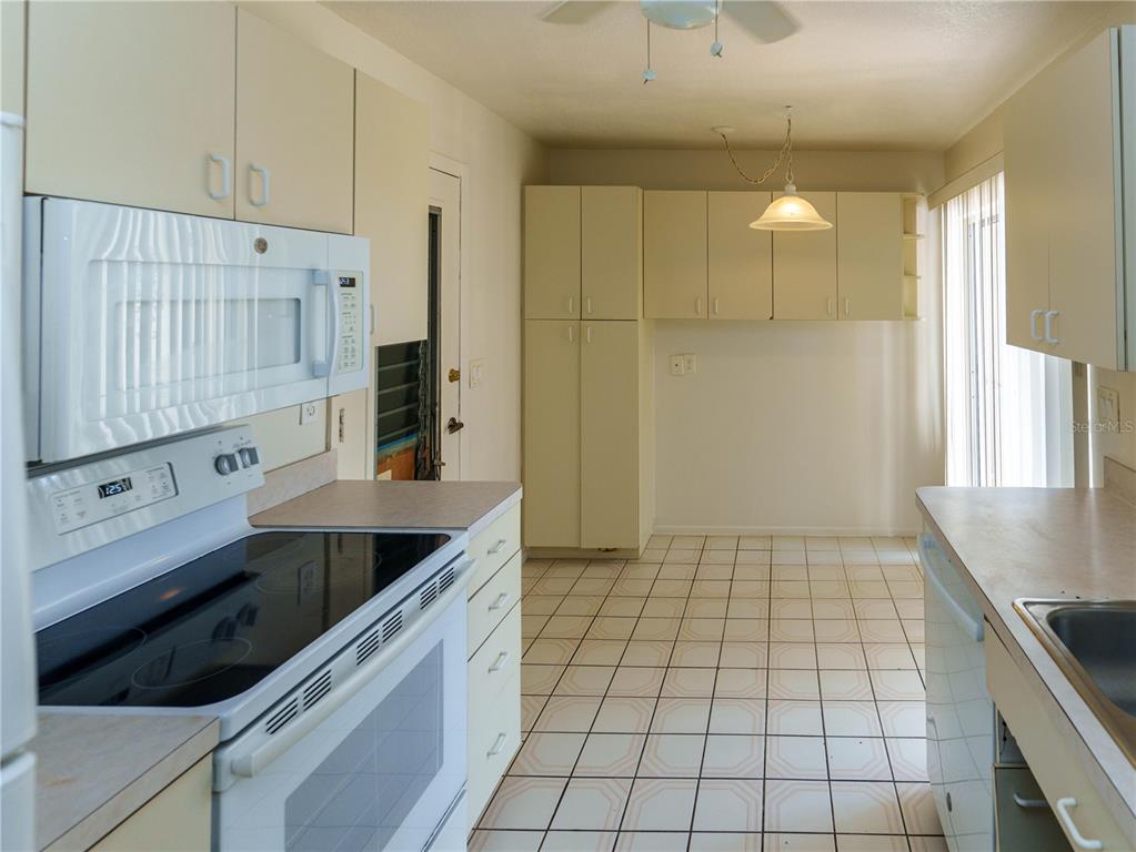 11341 Winwood Place Port Richey, FL 34668 - Photo 14 of 26