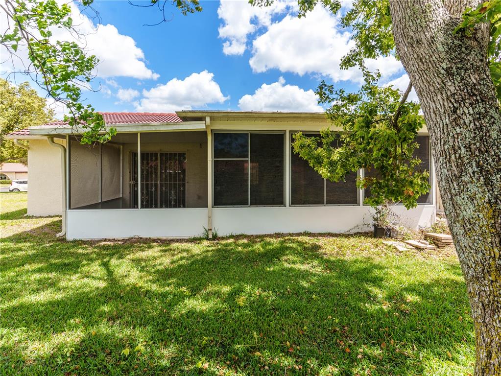 11341 Winwood Place Port Richey, FL 34668 - Photo 18 of 26