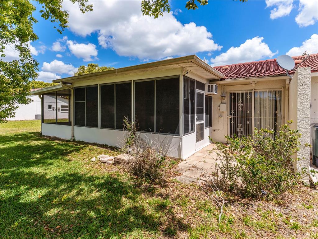 11341 Winwood Place Port Richey, FL 34668 - Photo 19 of 26