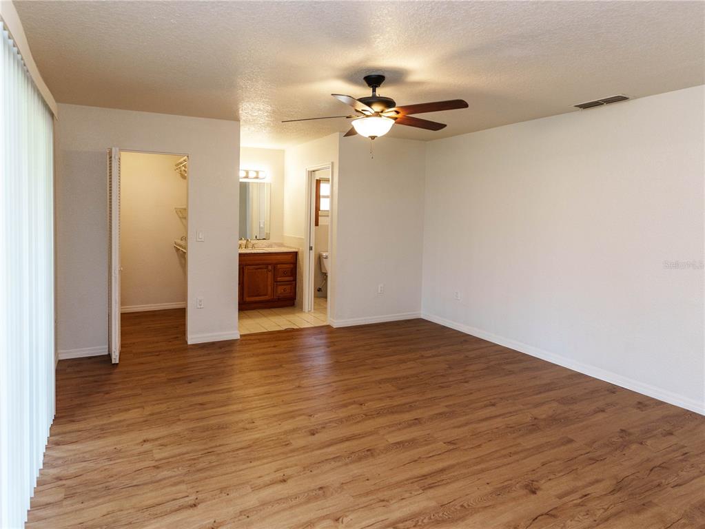 11341 Winwood Place Port Richey, FL 34668 - Photo 7 of 26