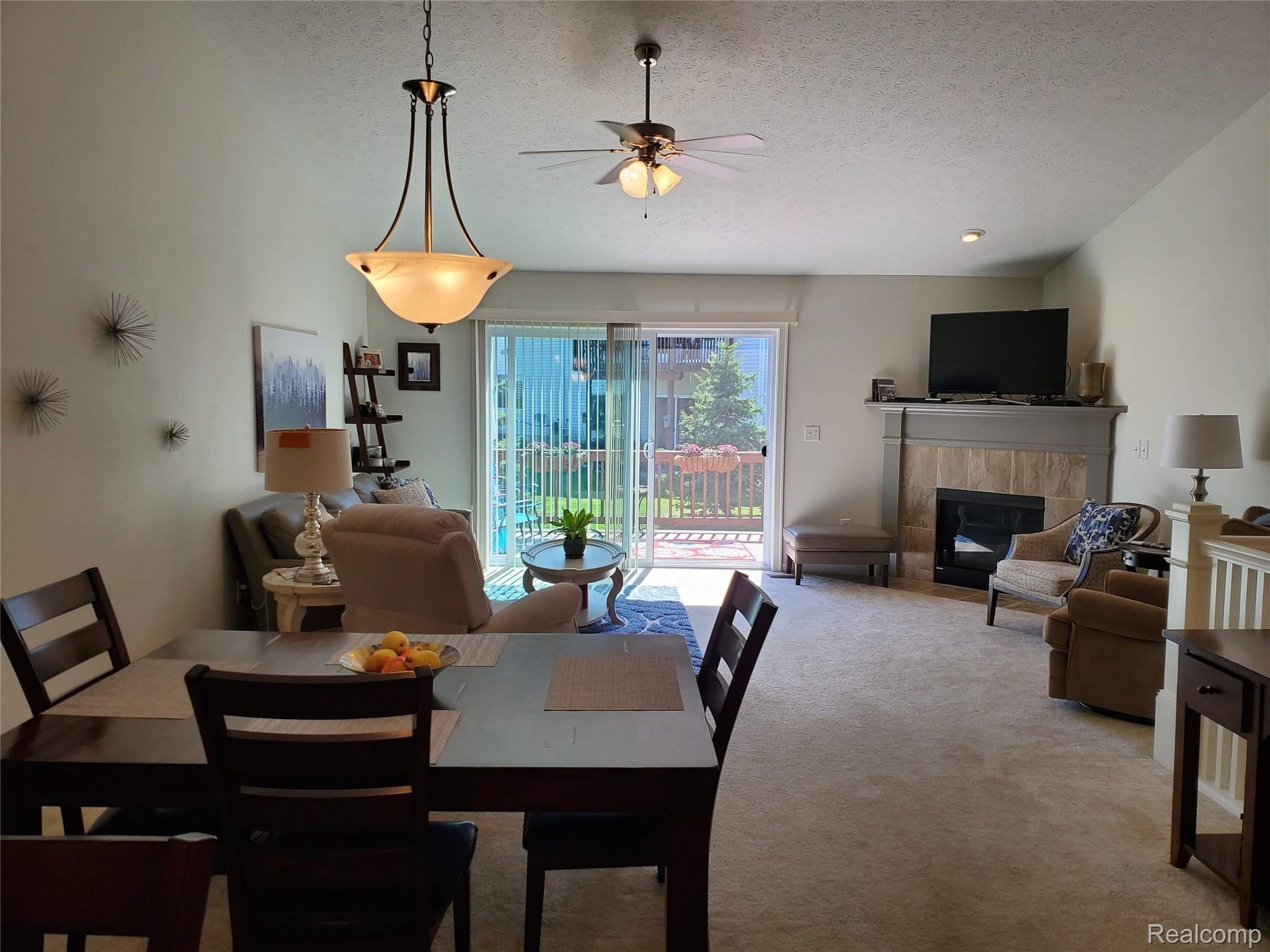 485 Hosta Howell, MI 48843 - Photo 8 of 23 20190914_140145.jpg