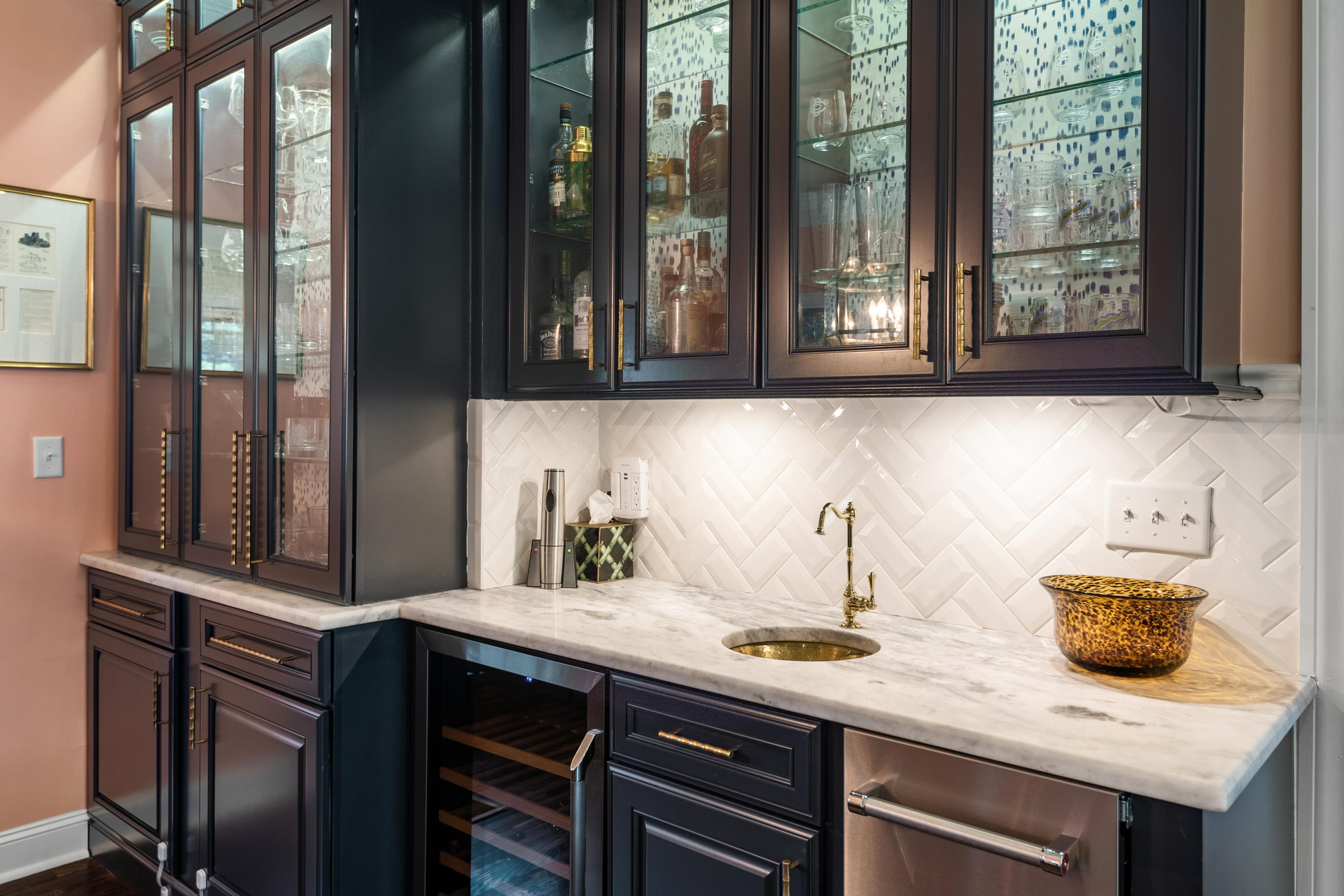 39 Broughton Road Charleston, SC 29407 - Photo 16 of 49 Wet Bar