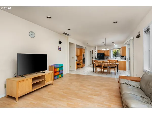 $925,000 | 575 Northwest Blueridge Court, Beaverton, OR 97006