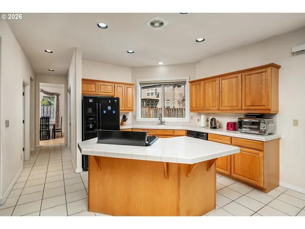$925,000 | 575 Northwest Blueridge Court, Beaverton, OR 97006