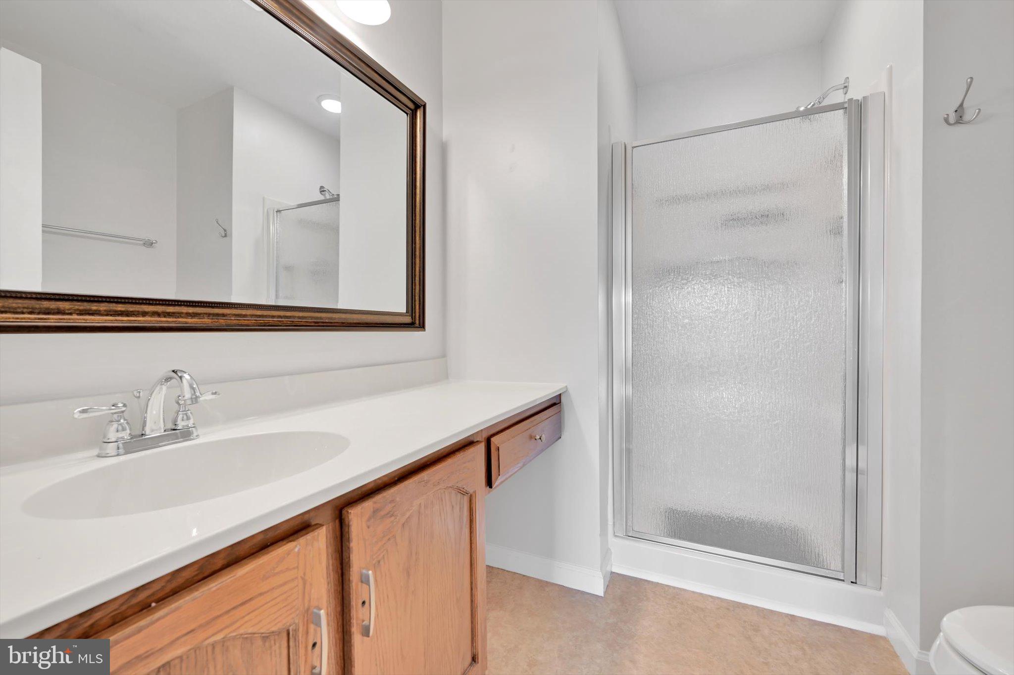 209 Greenview Drive Lancaster, PA 17601 - Photo 17 of 25 Attached Bathroom