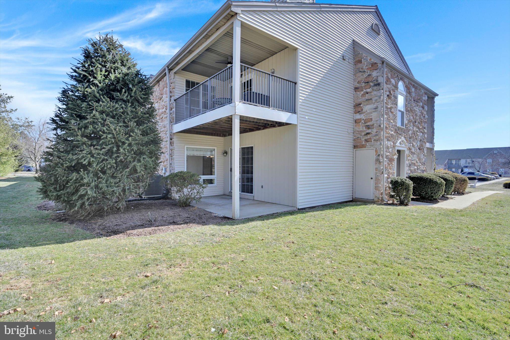 209 Greenview Drive Lancaster, PA 17601 - Photo 25 of 25 Rear View