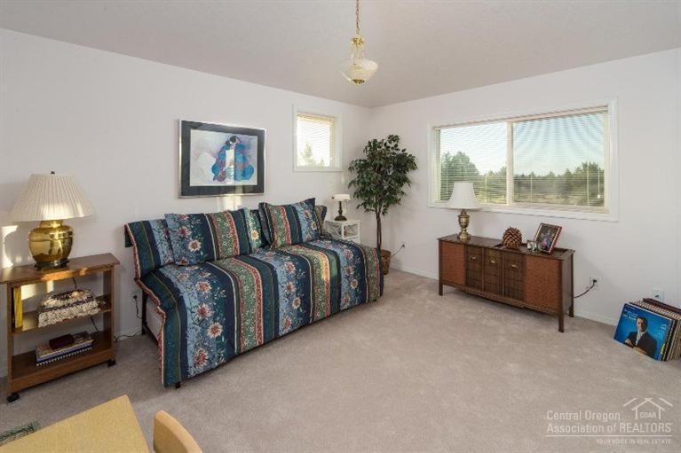 22360 Rickard Road Bend, OR 97702 - Photo 15 of 24 Additional Photo