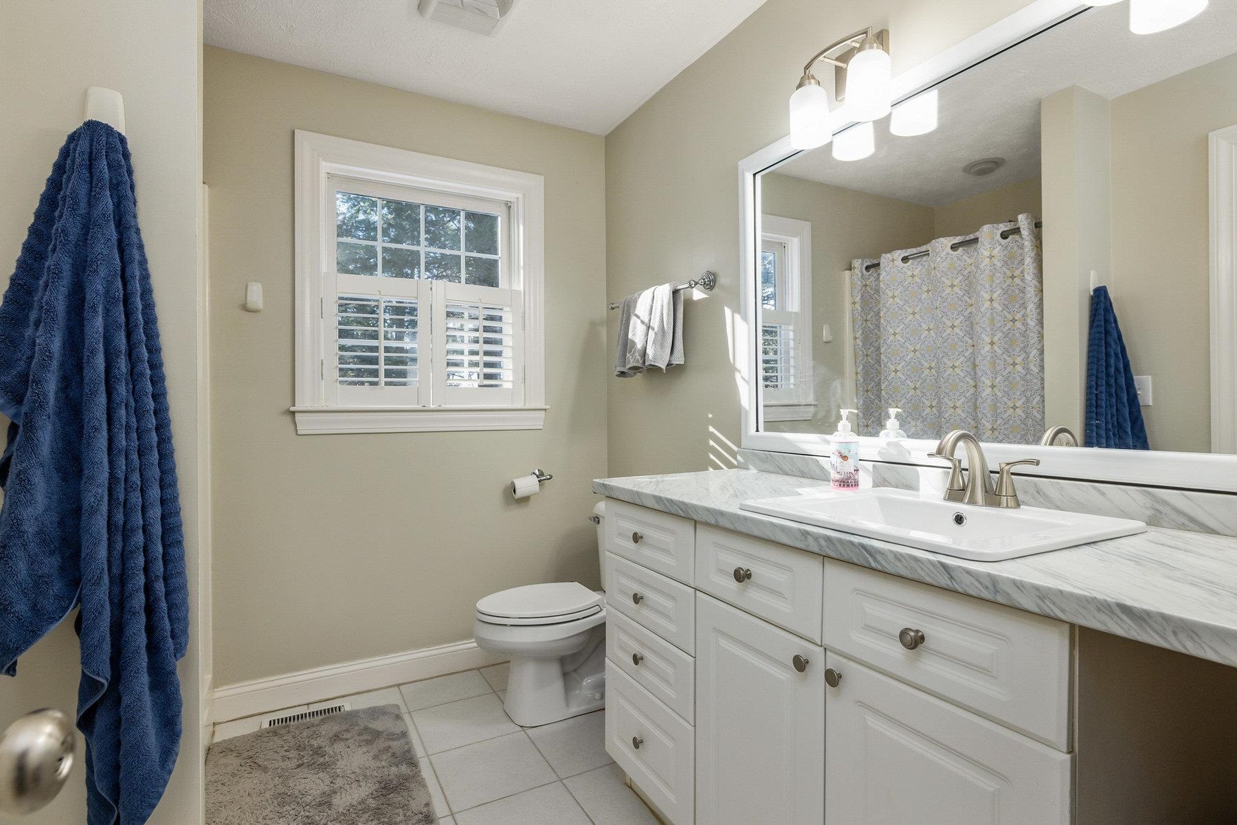 9 Captain's Way Exeter, NH 03833 - Photo 19 of 33