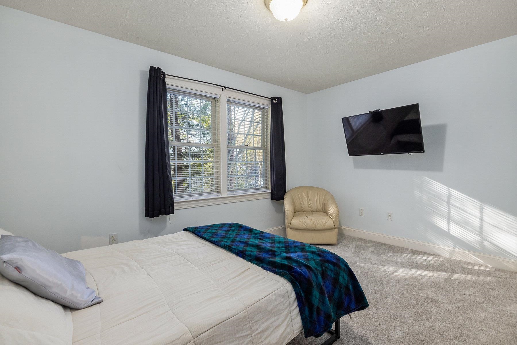 9 Captain's Way Exeter, NH 03833 - Photo 20 of 33