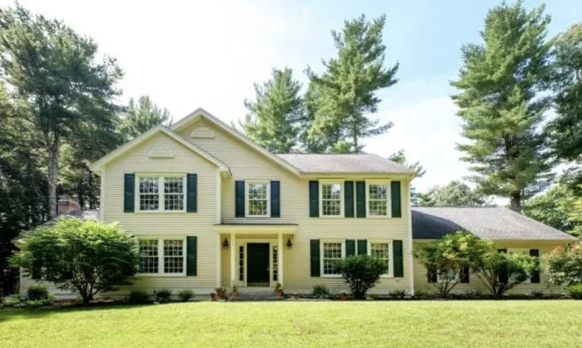 9 Captain's Way Exeter, NH 03833 - Photo 2 of 33