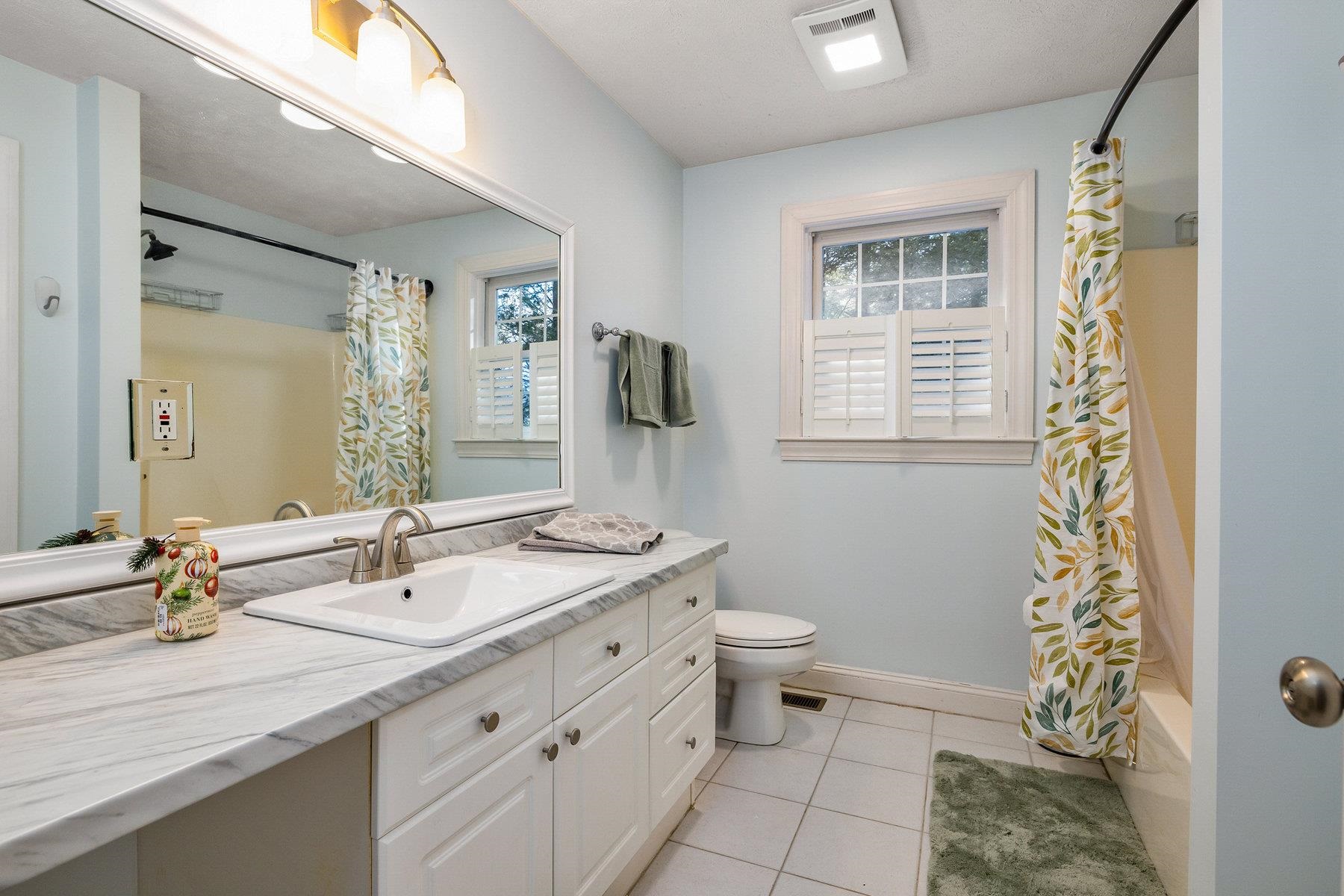 9 Captain's Way Exeter, NH 03833 - Photo 21 of 33