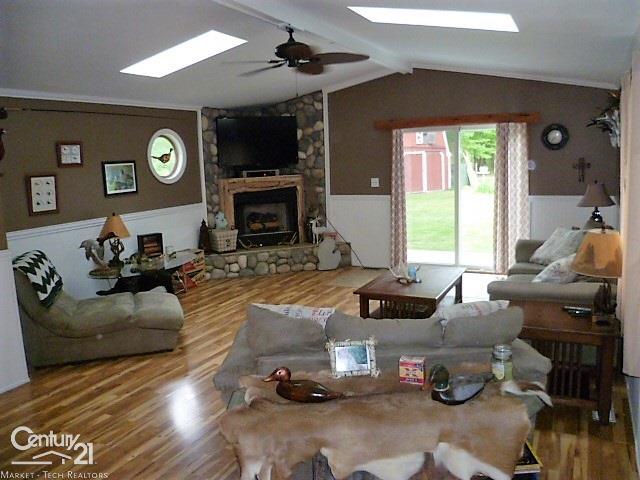 8935 Folkert Road Algonac, MI 48001 - Photo 13 of 19 31321554-12.JPG