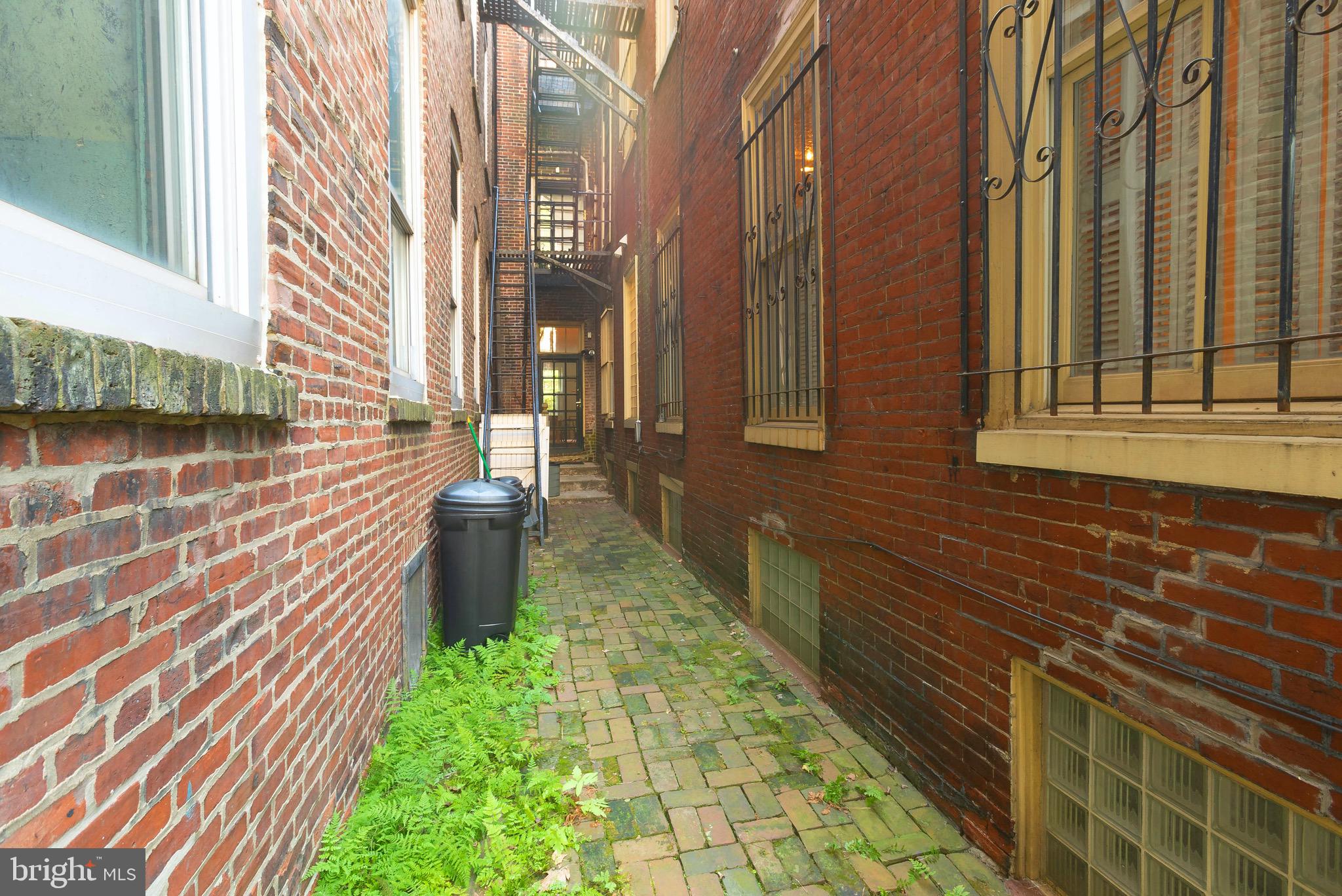 267 South 9th Street Philadelphia, PA 19107 - Photo 24 of 72
