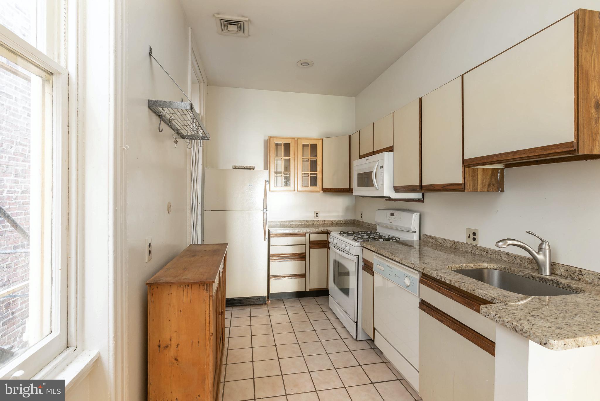 267 South 9th Street Philadelphia, PA 19107 - Photo 27 of 72