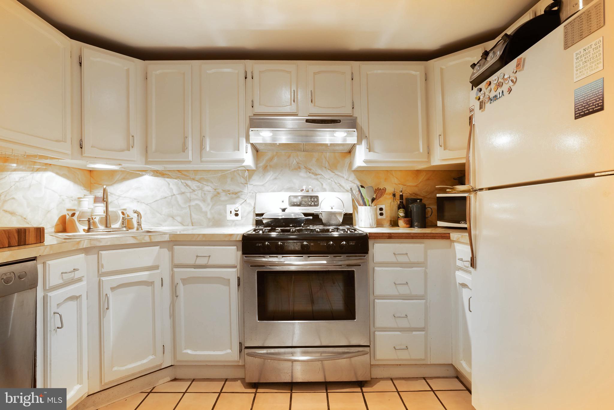 267 South 9th Street Philadelphia, PA 19107 - Photo 51 of 72