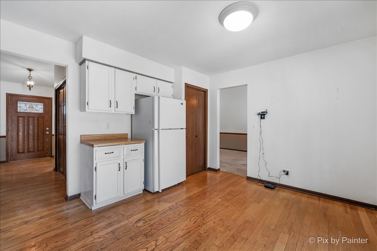 55 Duxbury Lane Cary, IL 60013 - Photo 12 of 36