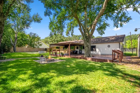 $375,000 | 2411 Orange Street, Waller, TX 77484