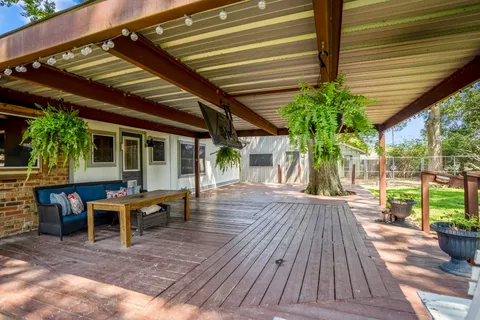 $375,000 | 2411 Orange Street, Waller, TX 77484