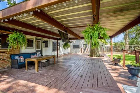 $375,000 | 2411 Orange Street, Waller, TX 77484