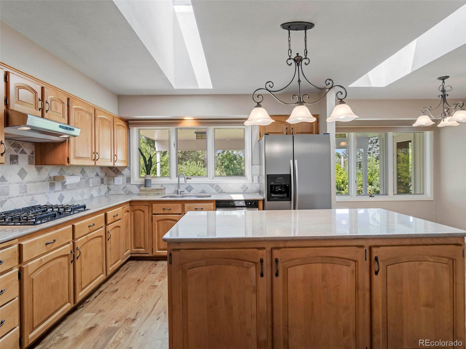 721 Front Range Road Littleton, CO 80120 - Photo 17 of 40 Gallery Image 17