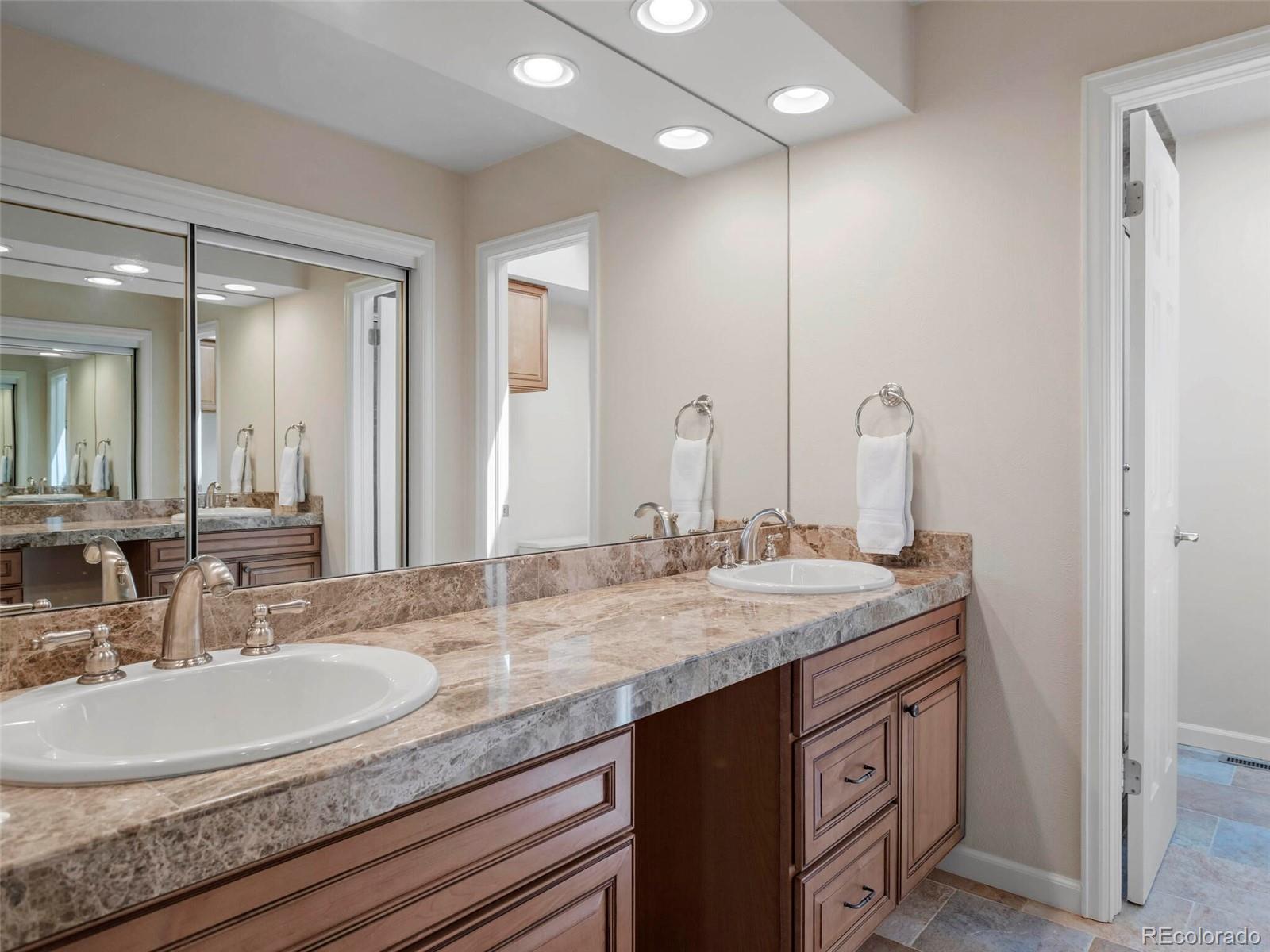 721 Front Range Road Littleton, CO 80120 - Photo 25 of 40 Gallery Image 25