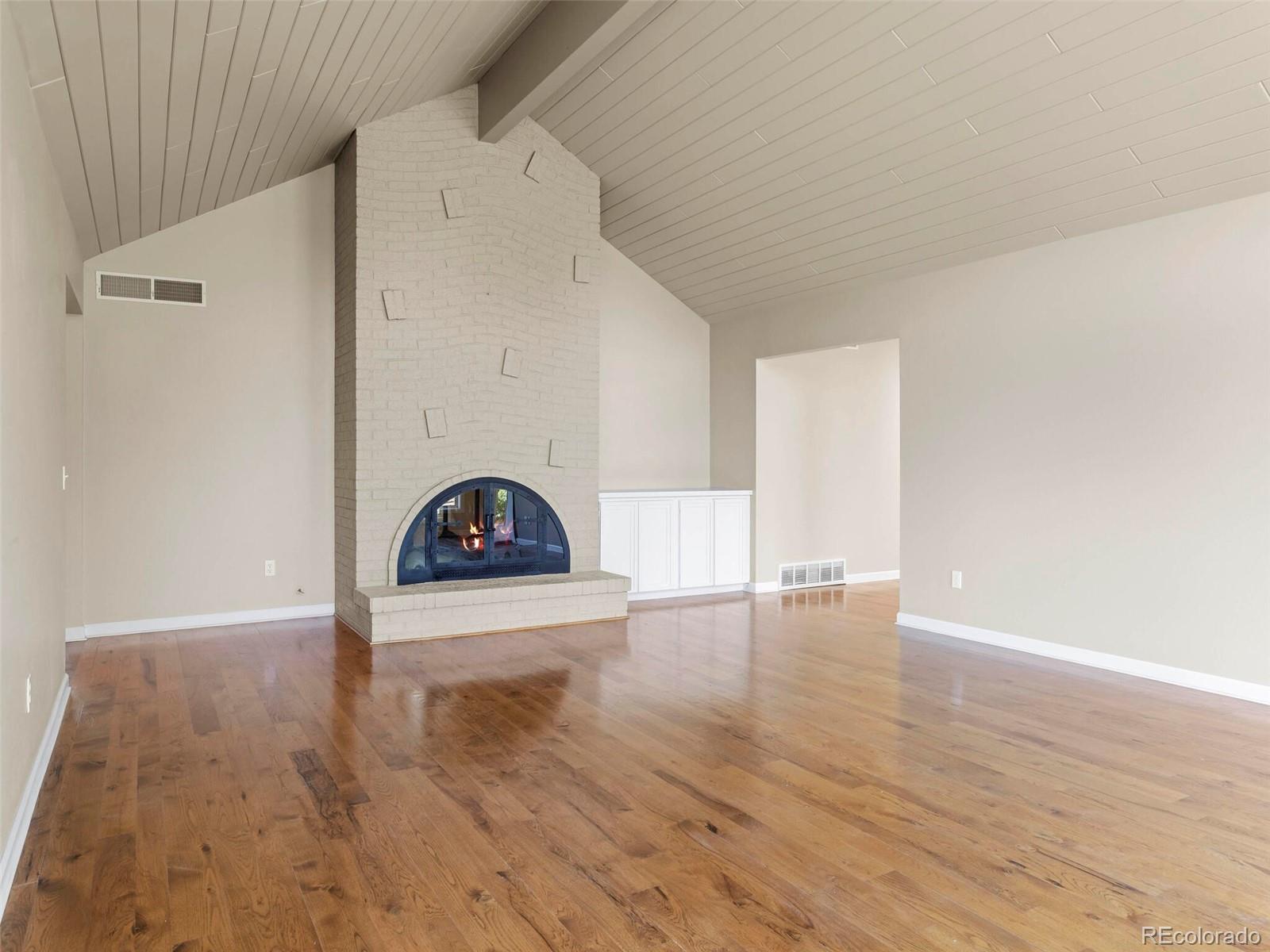 721 Front Range Road Littleton, CO 80120 - Photo 9 of 40 Gallery Image 9