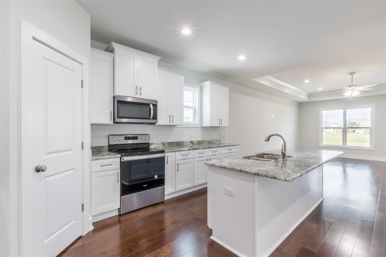 1037 Snapdragon Lane Foley, AL 36535 - Photo 9 of 29