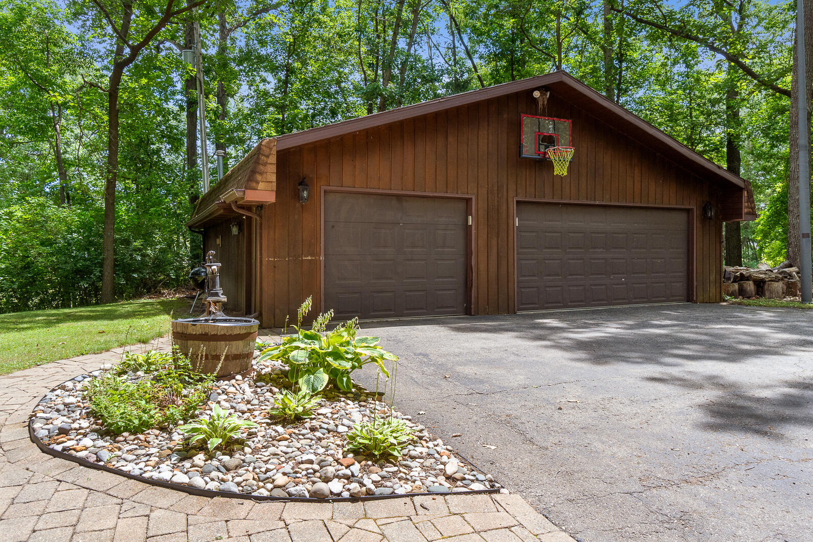 2850 Blackman Road Jackson, MI 49201 - Photo 2 of 64 2850 Blackman Rd Jackson MI - web-08