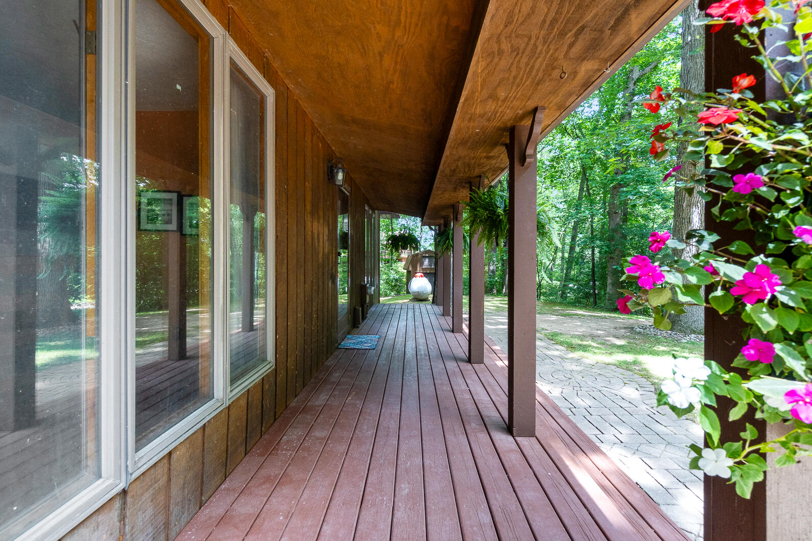 2850 Blackman Road Jackson, MI 49201 - Photo 5 of 64 2850 Blackman Rd Jackson MI - web-07