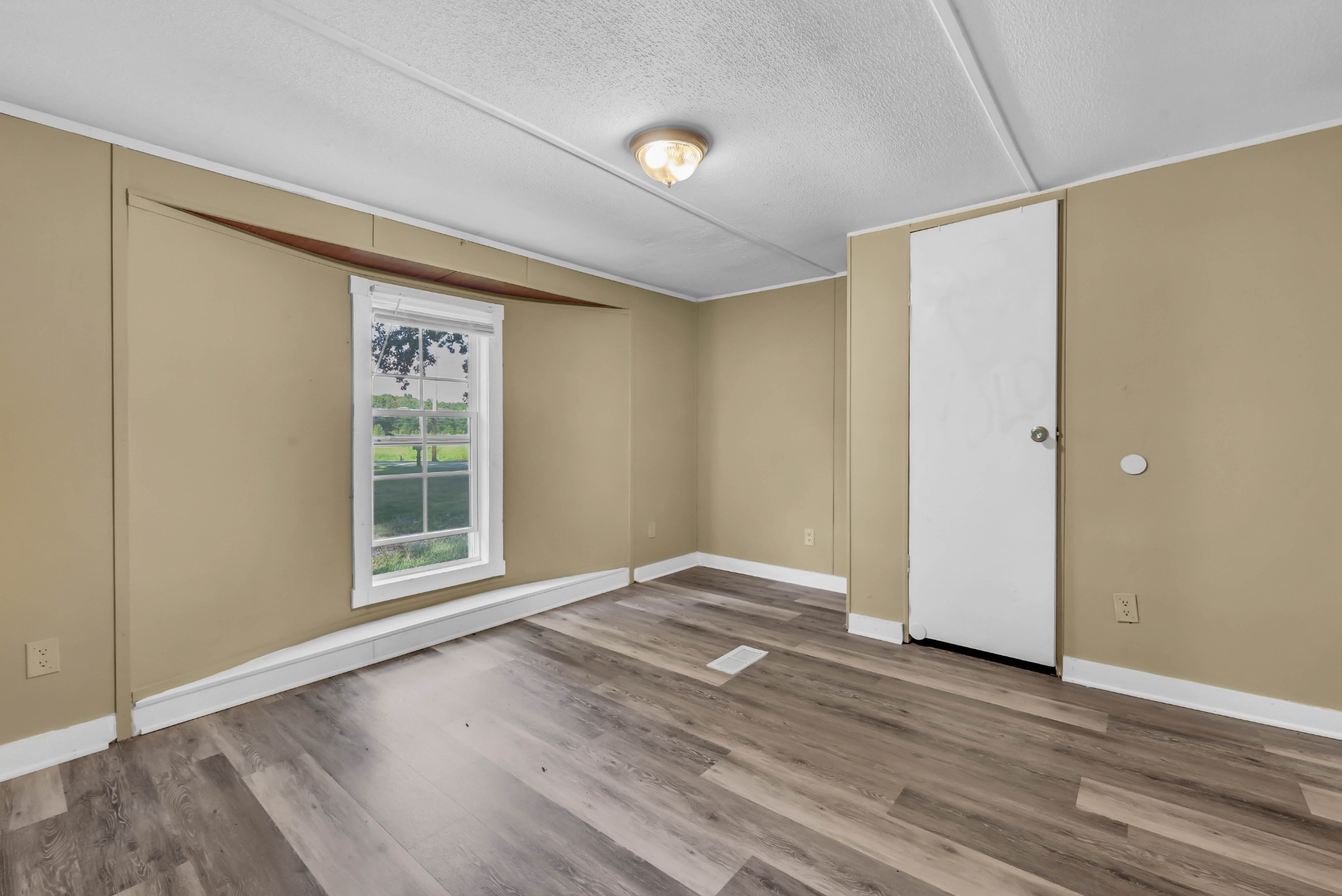 2558 Liverpool Road Indian Mound, TN 37079 - Photo 14 of 26 Gallery Image 14