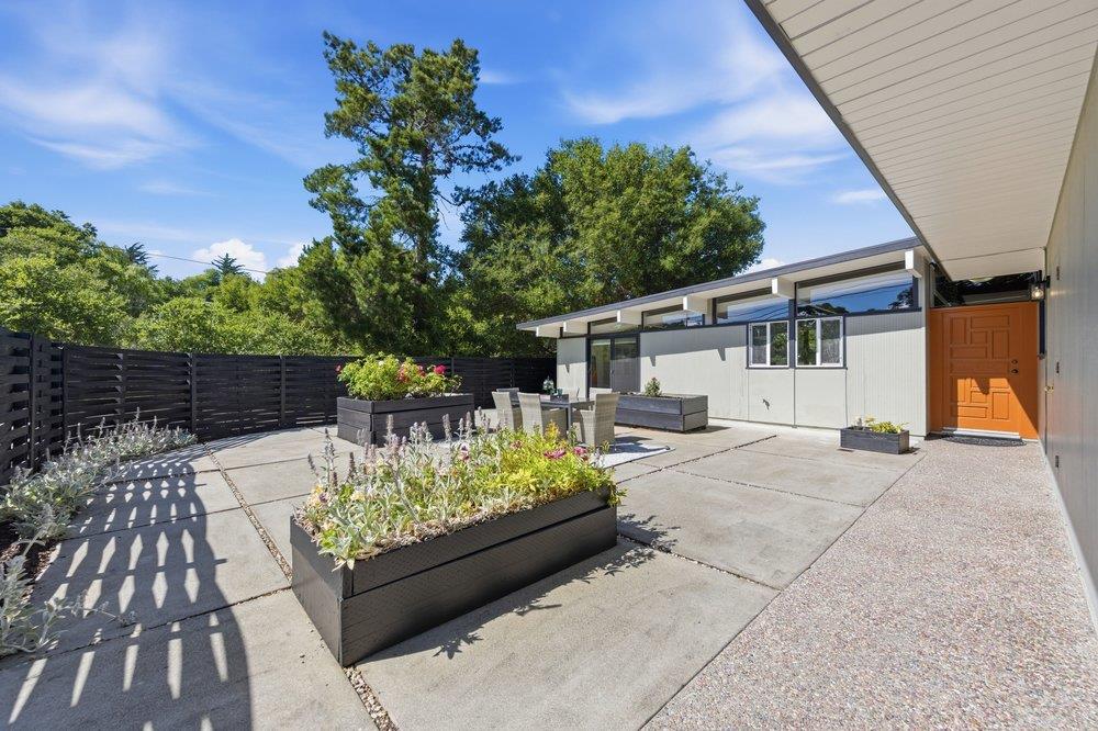 2203 Allegheny Way San Mateo, CA 94402 - Photo 37 of 56 a view of a backyard with a sitting area
