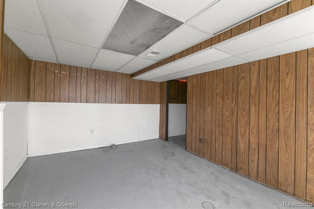9962 Whitcomb Detroit, MI 48227 - Photo 24 of 32 Gallery Image 24