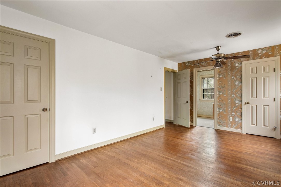 3802 Pebble Creek Road Midlothian, VA 23112 - Photo 14 of 25 a view of a hallway with wooden floor