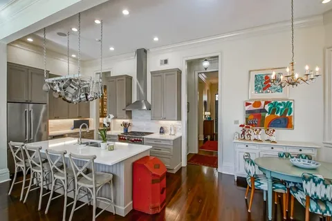 $1,160,000 | 3900 Perrier Street, New Orleans, LA 70115