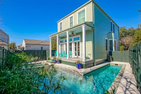 $1,160,000 | 3900 Perrier Street, New Orleans, LA 70115