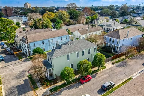 $1,160,000 | 3900 Perrier Street, New Orleans, LA 70115