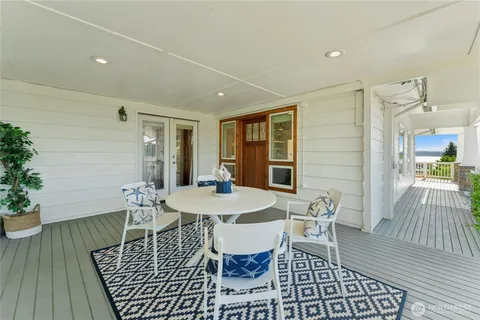 $1,299,000 | 1203 North 36th Street, Renton, WA 98056
