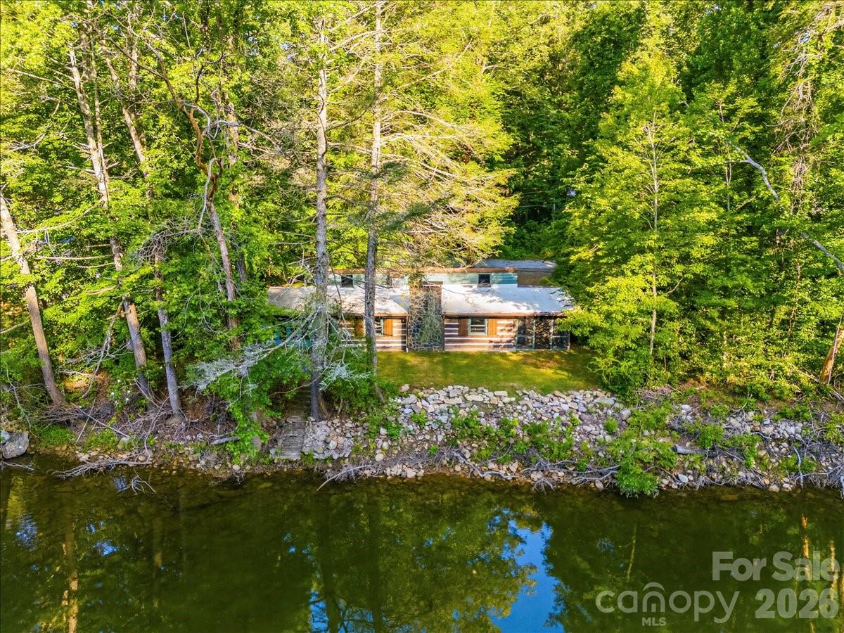 1878 Linville River Road Nebo, NC 28761 - Photo 7 of 37