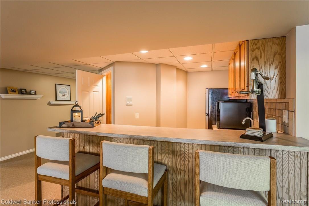 1391 Pebble Ridge Drive Rochester, MI 48307 - Photo 66 of 99 069-Wet_Bar-3730144-large.jpg