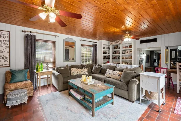 $495,000 | 36733 Virginia Avenue, Dade City, FL 33523