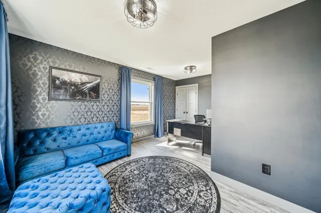 $589,900 | 35647 Oxford Avenue, Center City, MN 55012