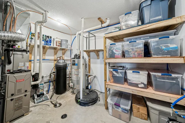 $589,900 | 35647 Oxford Avenue, Center City, MN 55012