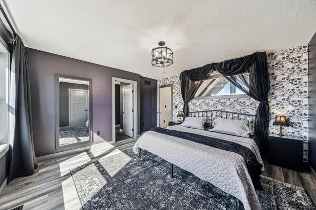 $589,900 | 35647 Oxford Avenue, Center City, MN 55012