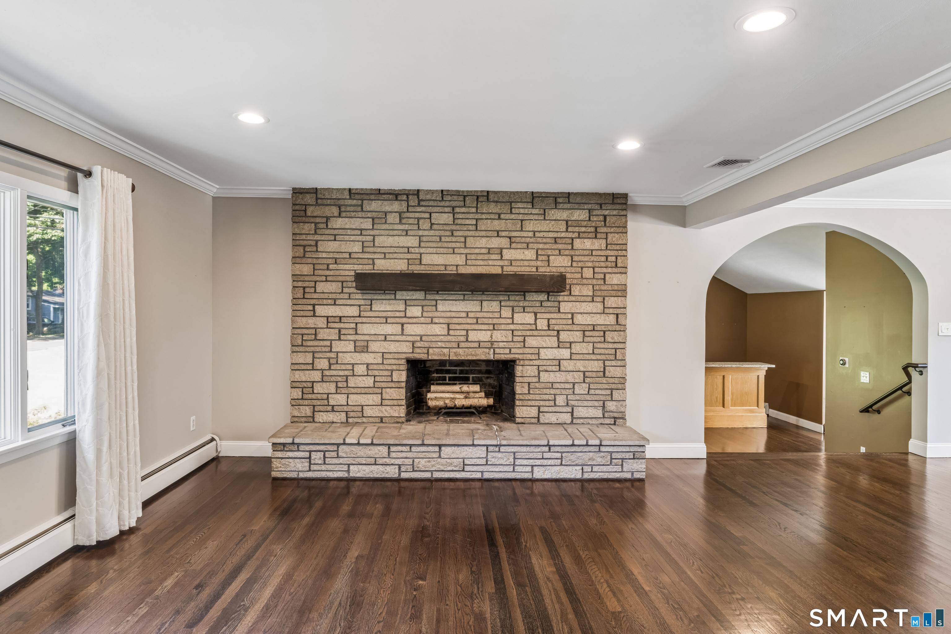 41 Federal Road Shelton, CT 06484 - Photo 3 of 28 Gallery Image 3
