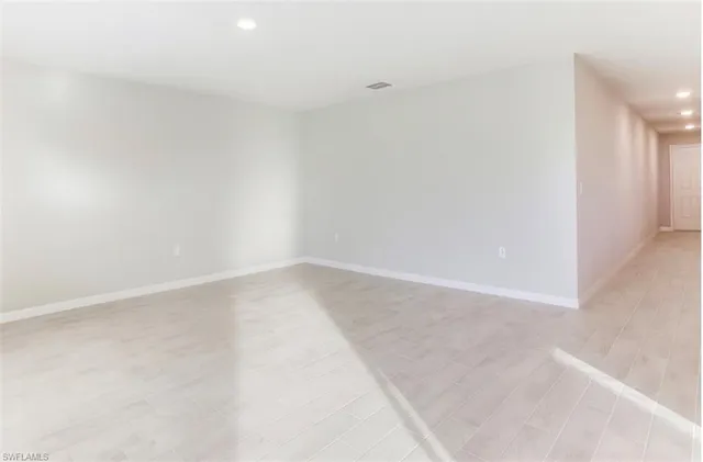 $2,000 | 3003 Lady Lane, LaBelle, FL 33935