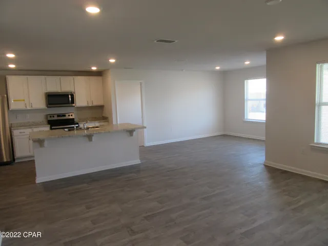 $1,895 | 4015 Pioneer Lane, Panama City, FL 32404