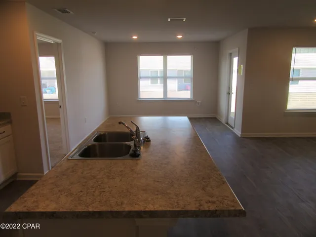 $1,895 | 4015 Pioneer Lane, Panama City, FL 32404