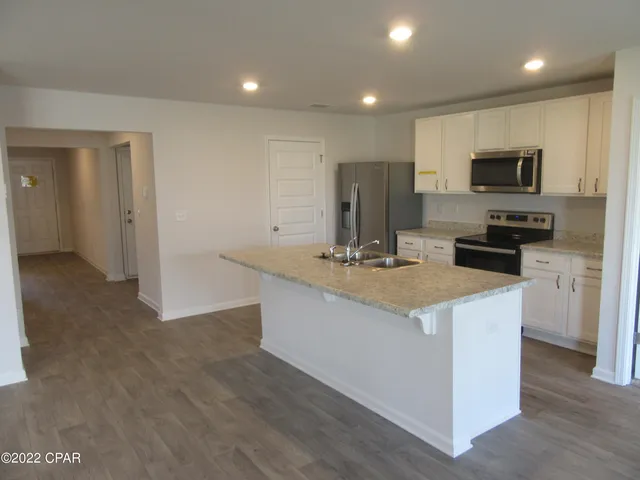 $1,895 | 4015 Pioneer Lane, Panama City, FL 32404