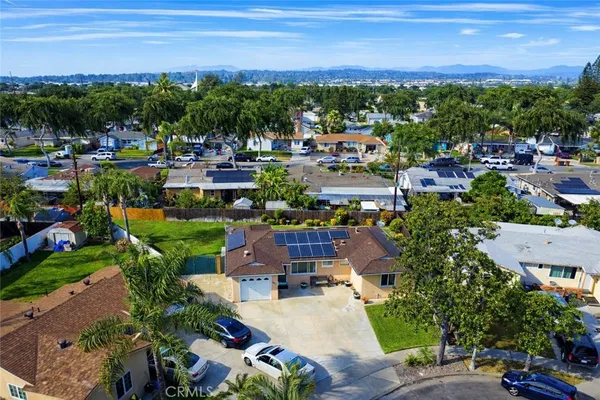 $769,999 | 605 Juniper Avenue, Fullerton, CA 92833